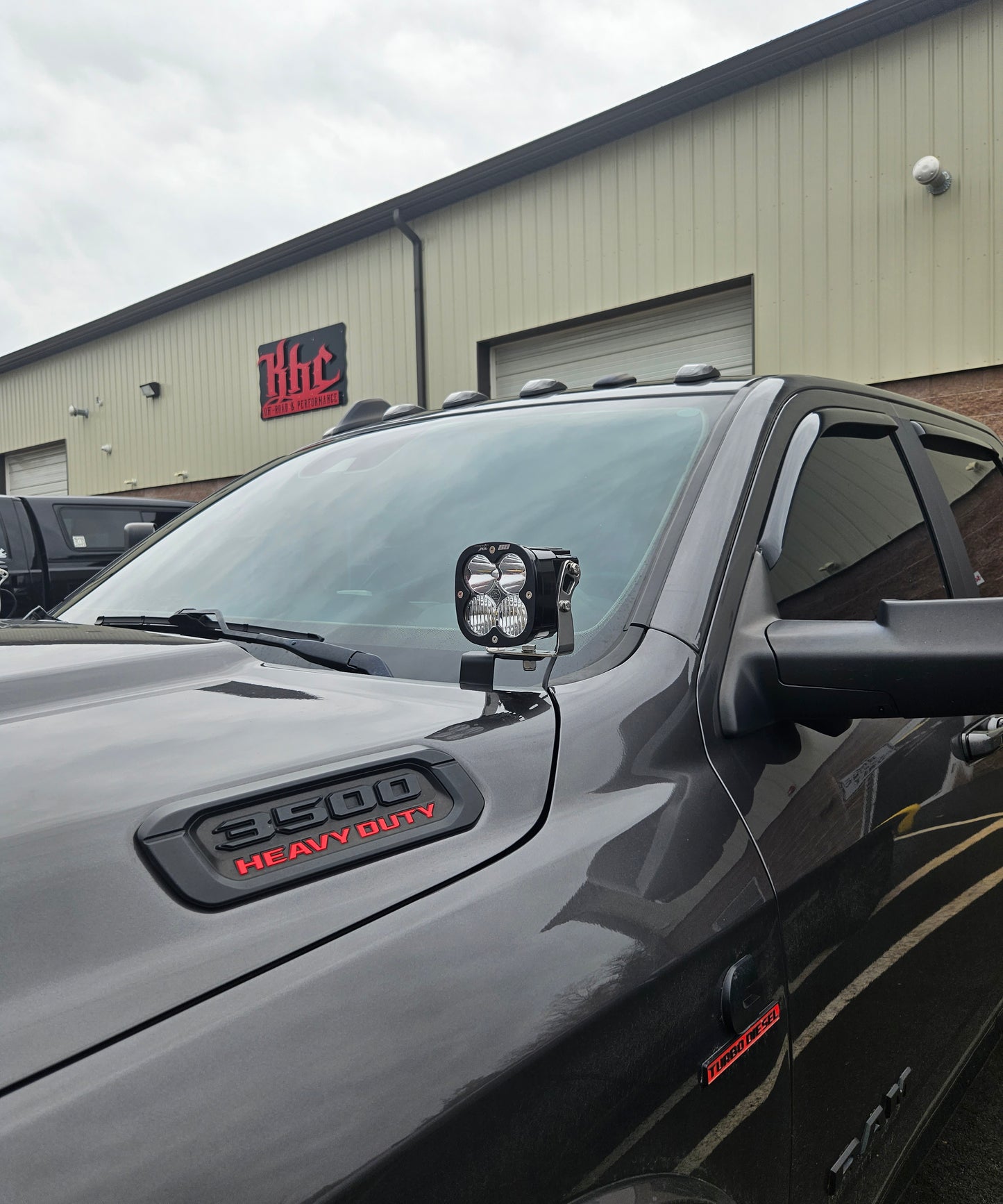 19-23 RAM 2500/3500 SDHQ BUILT A-PILLAR LIGHT MOUNTS