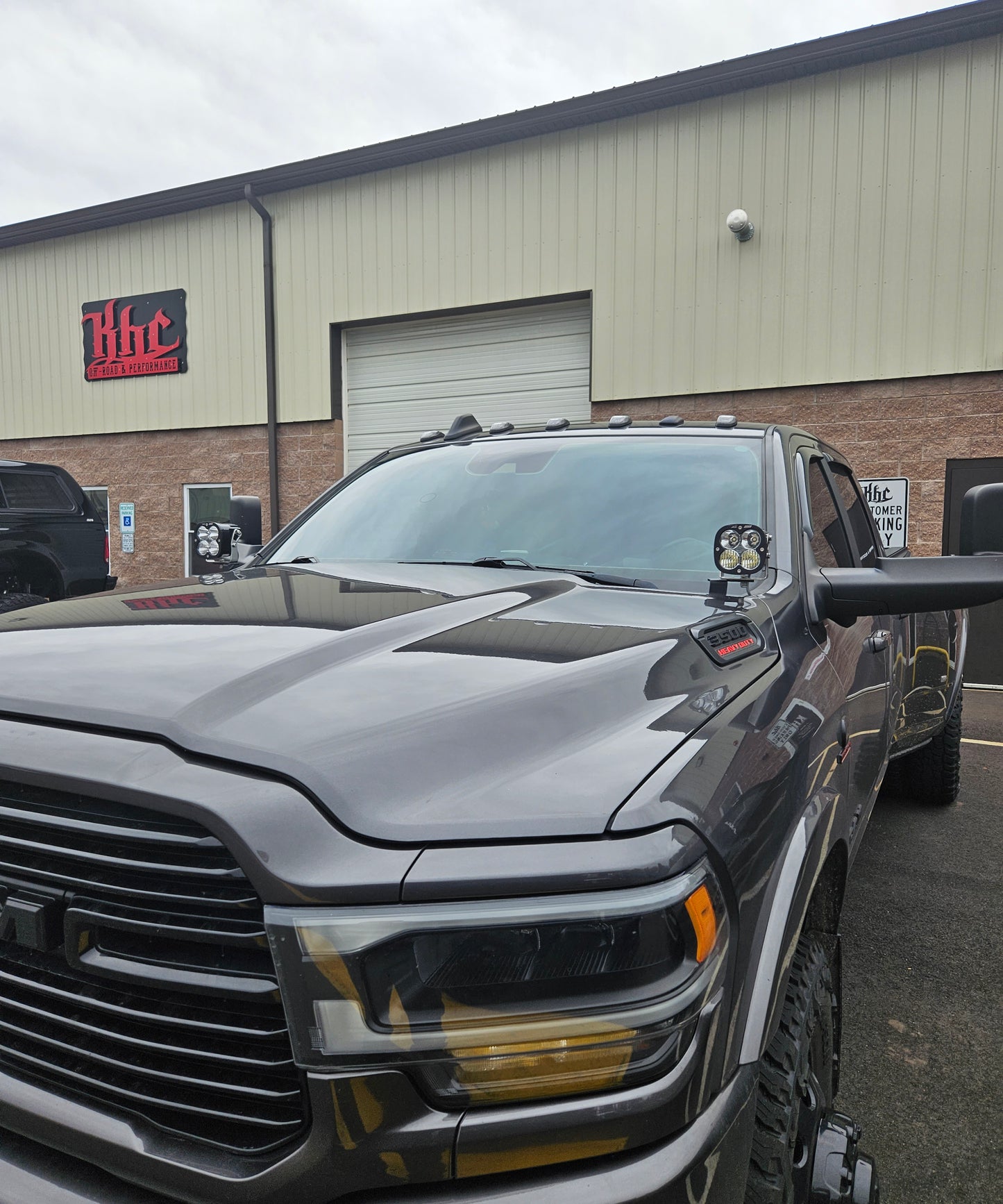 19-23 RAM 2500/3500 SDHQ BUILT A-PILLAR LIGHT MOUNTS