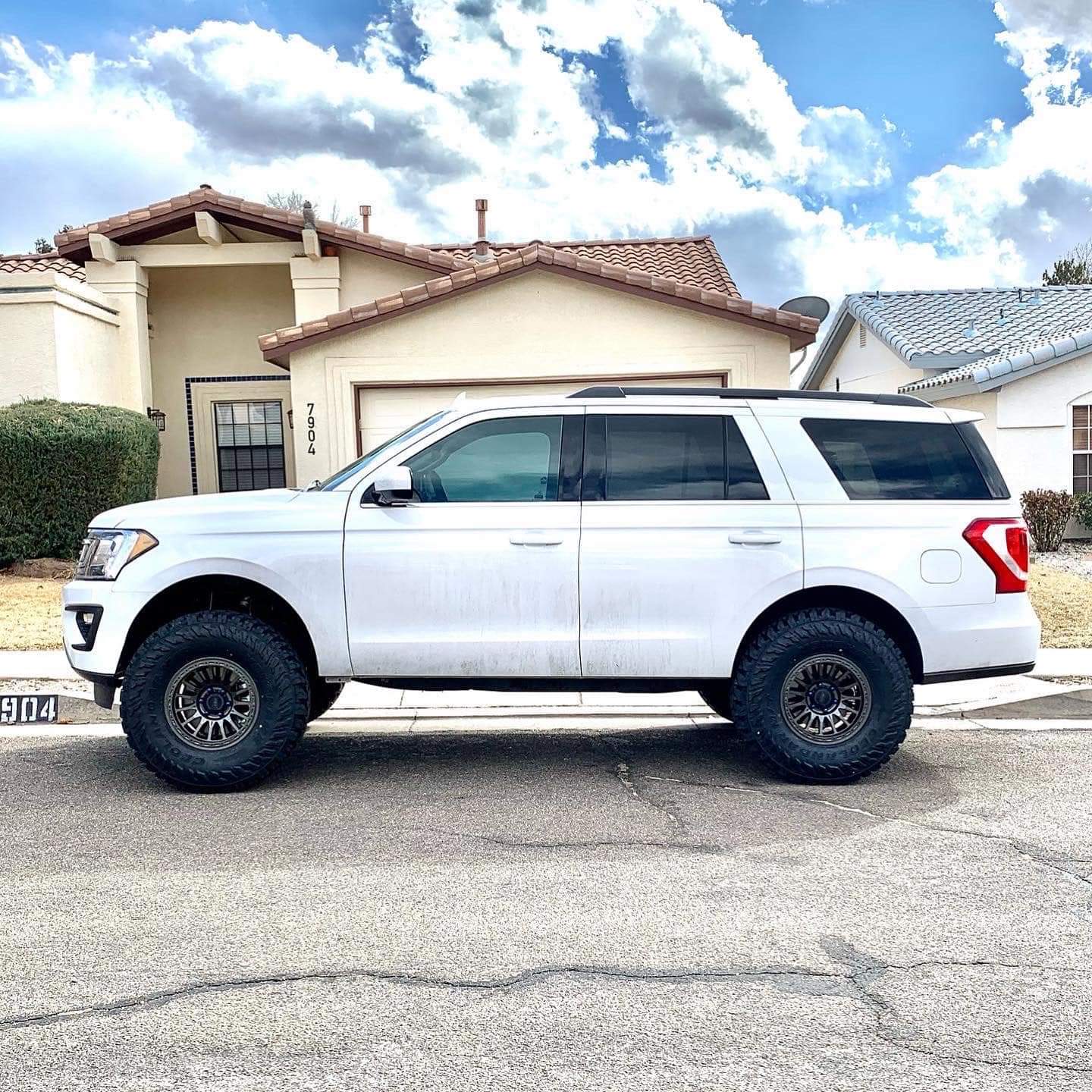 4th Gen Ford Expedition (2018-Present) → Gen 2 Raptor Coil Over Conversion Buckets