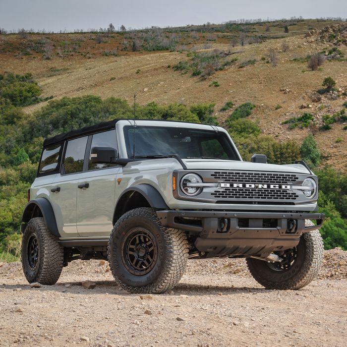 READY LIFT FORD BRONCO 2021-2022 1.25'' LEVELING KIT