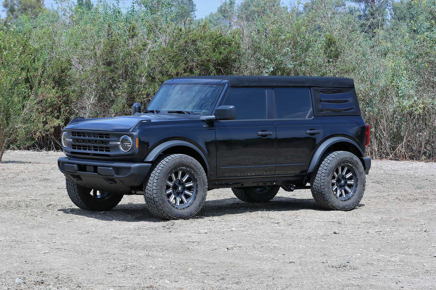 Fabtech - Ford Bronco 1.5" Leveling Kit